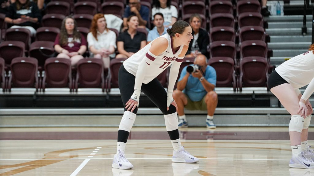 Holderied Earns Second Defensive Player of the Week Award